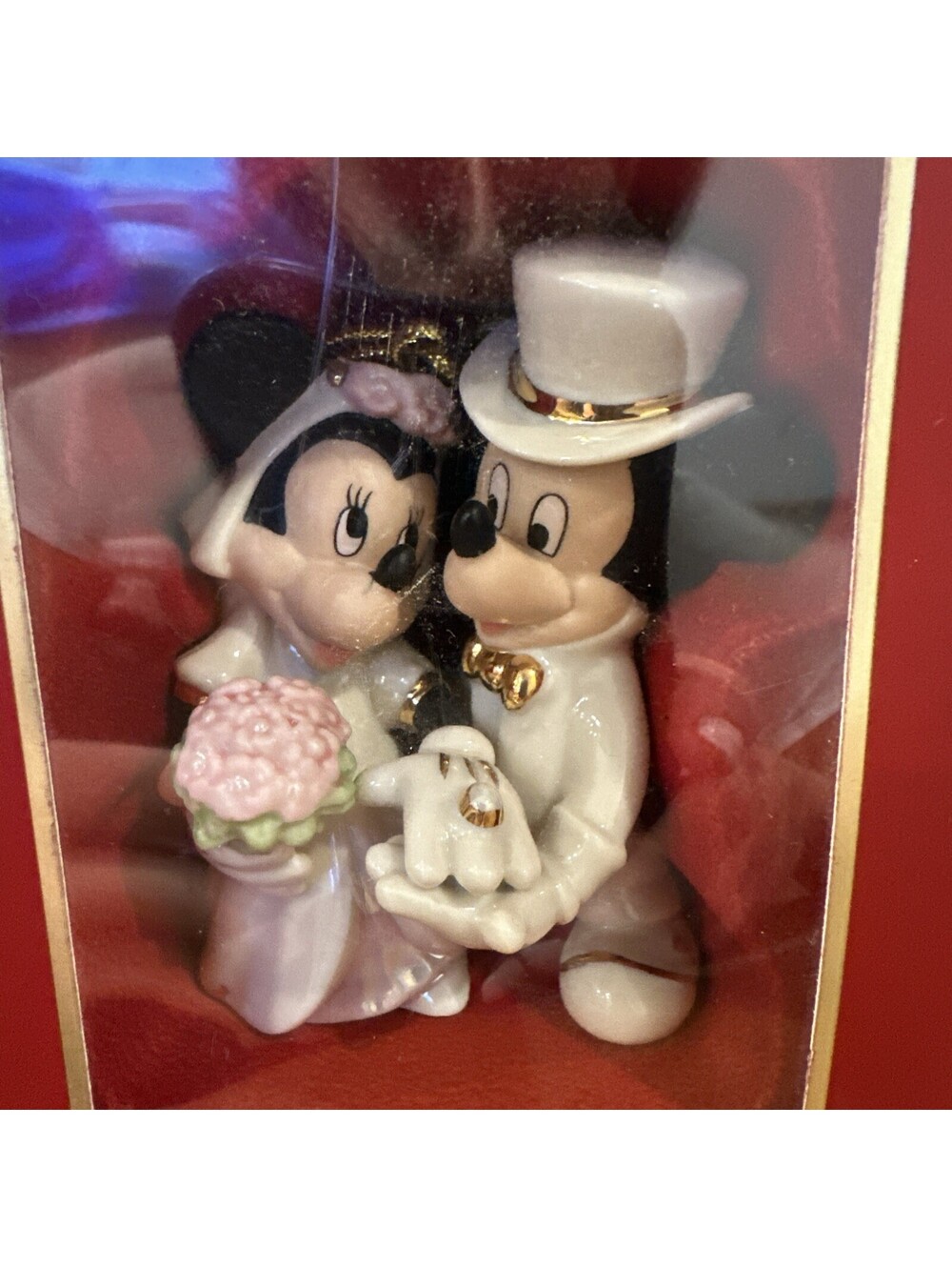 Lenox Disney Minnies Dream Wedding ornament Mickey Minnie bride Groom, Porcelain